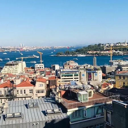 ゲストハウス Lovely Galata With Bosporus View Terrace *